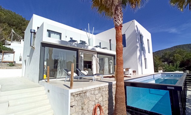 Villa - Short time rental - Ibiza - Cala Llonga