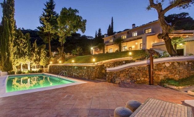 Villa - Alquiler a corto plazo - Marbella - El Madronal