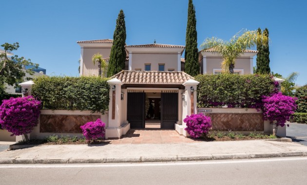 Alquiler a corto plazo - Villa - Marbella